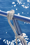 marine+knot+detail+on+stainless+steel+boat+railing+banister
