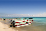 Mayan+Riviera+Mexico+Puerto+Morelos+beach+boats+turquoise+Caribbean+sea