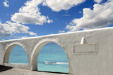 mediterranean+sea+view+white+archs+architecture+blue+sky
