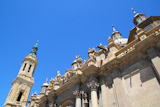 El+Pilar+Cathedral+in+Zaragoza+city+Spain+outdoor+blue+sky