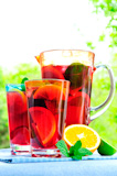 Fruit+punch+in+pitcher+and+glasses