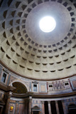 The+interior+of+the+famous+roman+temple+Pantheon%2C+Rome%2C+Italy.