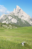 Mountain+landscape%2C+the+Dolomites+range%2C+Trentino%2C+Italy.