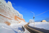 winter+road+near+battlement
