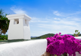 Ibiza+white+houses+and+flowers+in+Sant+Miquel+de+Balansat
