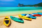 Kayaks+on+the+tropical+beach%2C+Phi-Phi+Don+island%2C+Thailand+