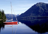 Sailboat+on+Clear+Mountain+Lake