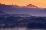 Sunset+in+Misty+Mountains
