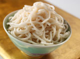 Close-up+of+a+bowl+of+noodles