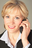 Businesswoman+talking+on+cell+phone+140