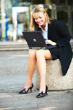 Businesswoman+using+laptop+computer